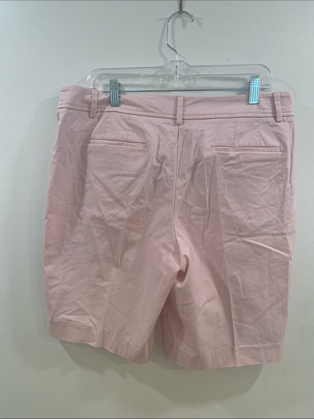 Women's Pink Casual Stretch Shorts - Picture 5 of 8